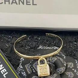 chanel bracelets s_121a7b6